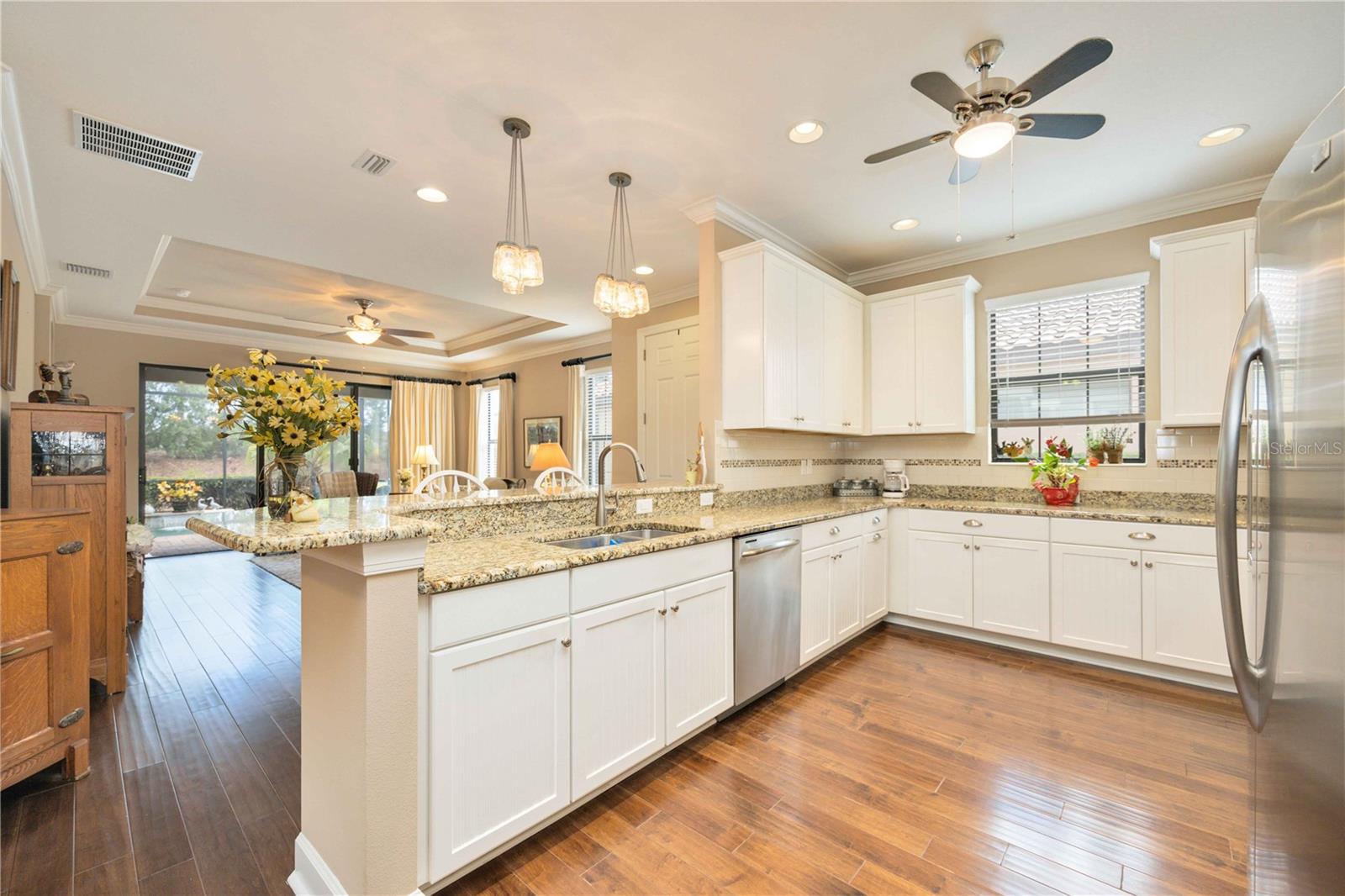 ESPLANADE GOLF & COUNTRY CLUB - Residential