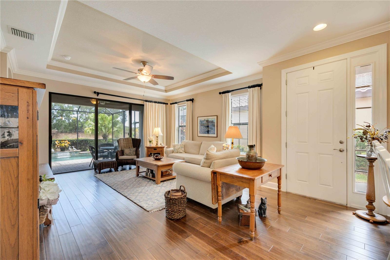 ESPLANADE GOLF & COUNTRY CLUB - Residential