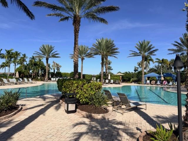 ESPLANADE GOLF & COUNTRY CLUB - Residential