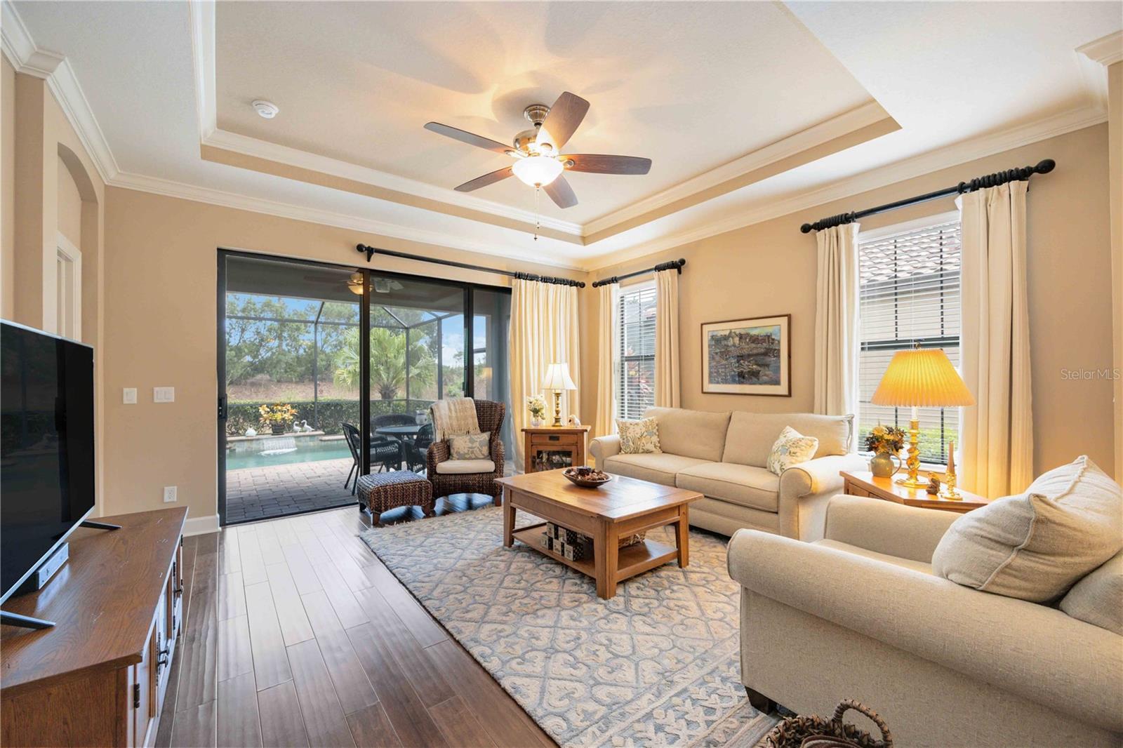 ESPLANADE GOLF & COUNTRY CLUB - Residential