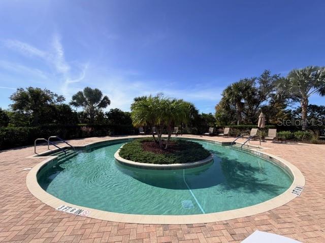 ESPLANADE GOLF & COUNTRY CLUB - Residential