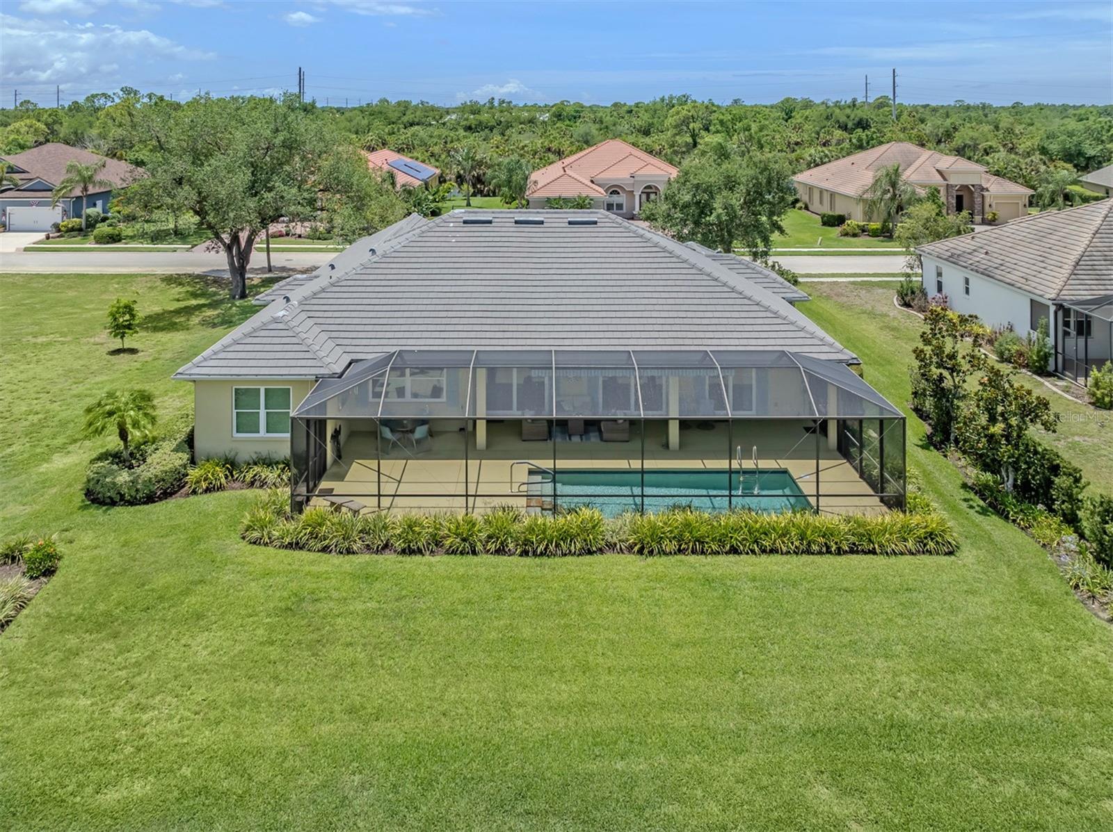STONE WALK - Residential