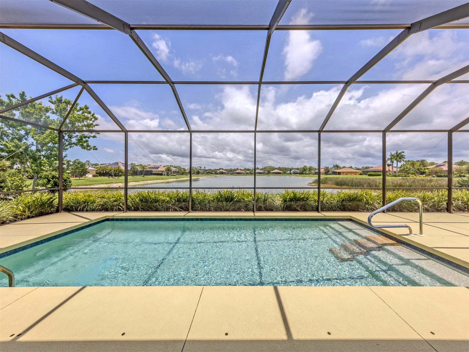 STONE WALK - Residential