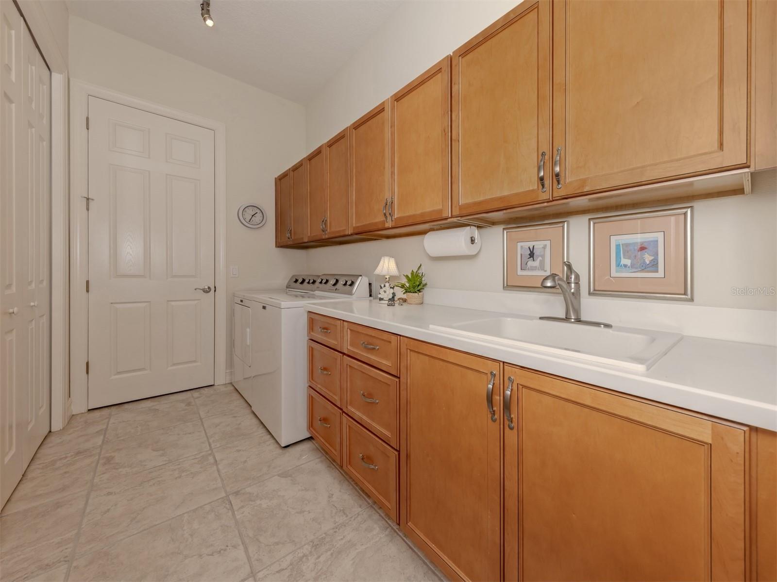 STONE WALK - Residential