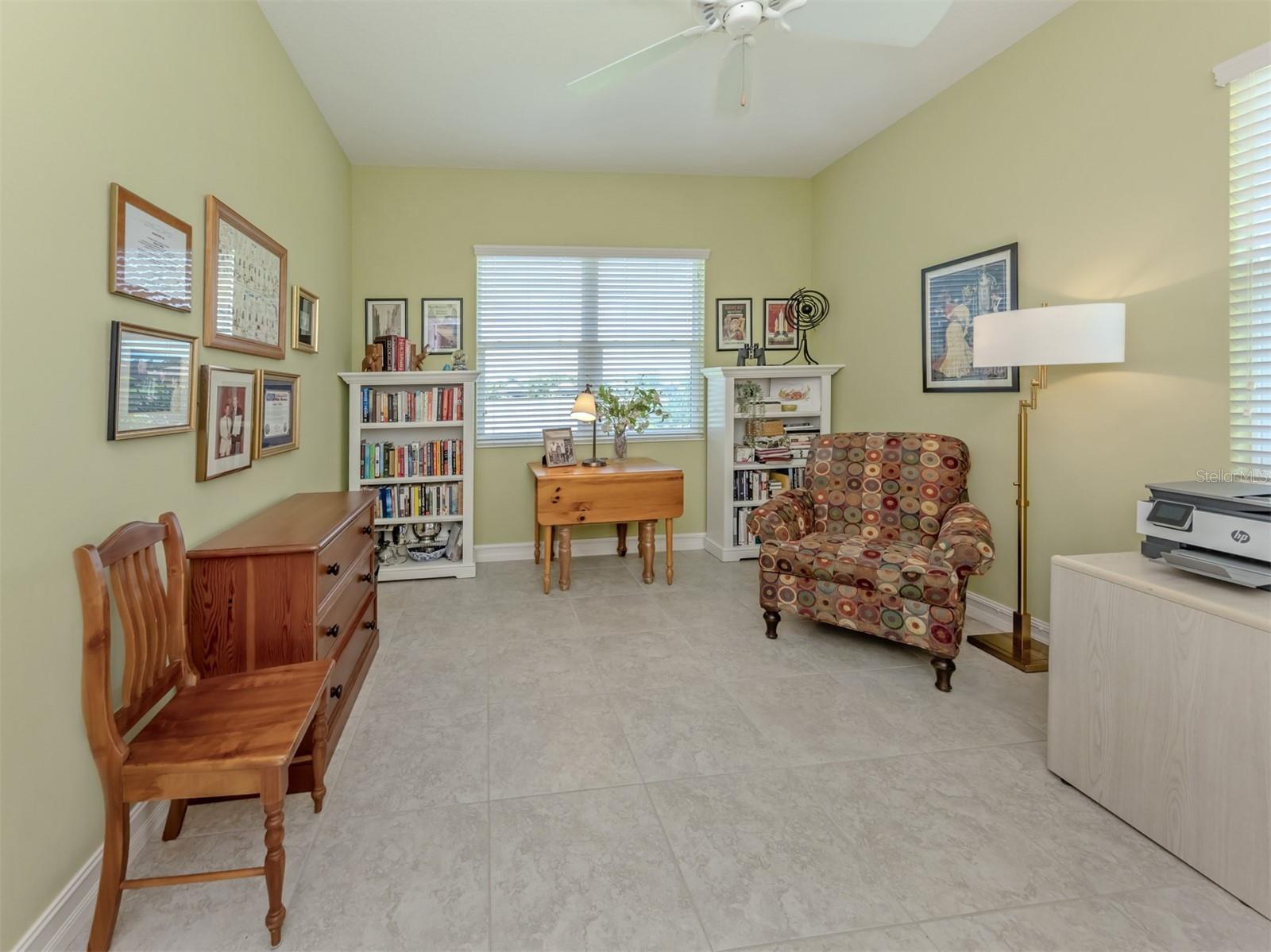STONE WALK - Residential