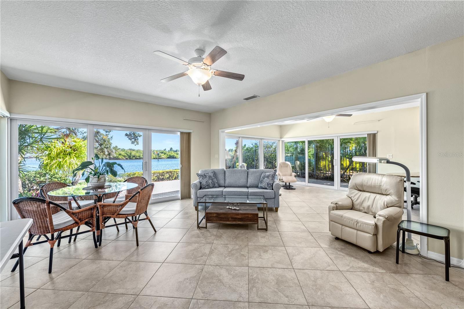 POLYNESIAN GARDENS - Residential