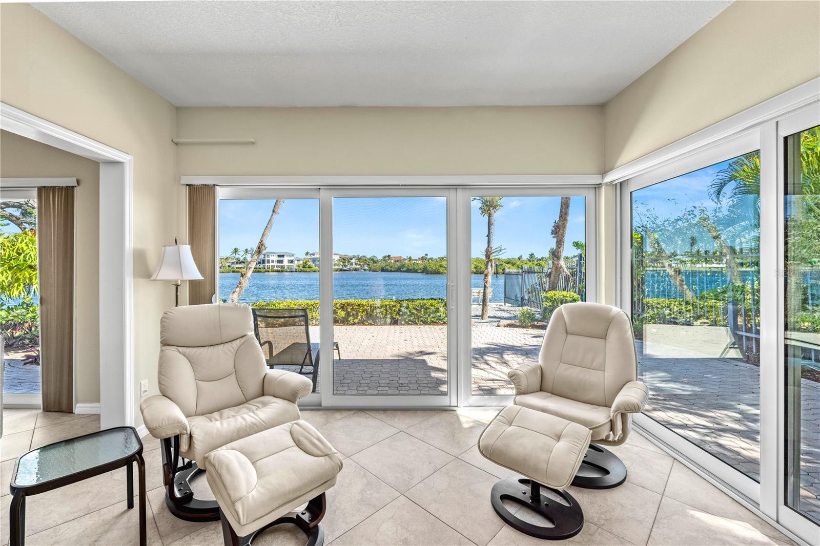 POLYNESIAN GARDENS - Residential