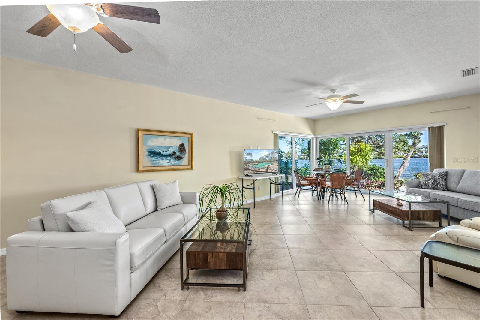 POLYNESIAN GARDENS - Residential