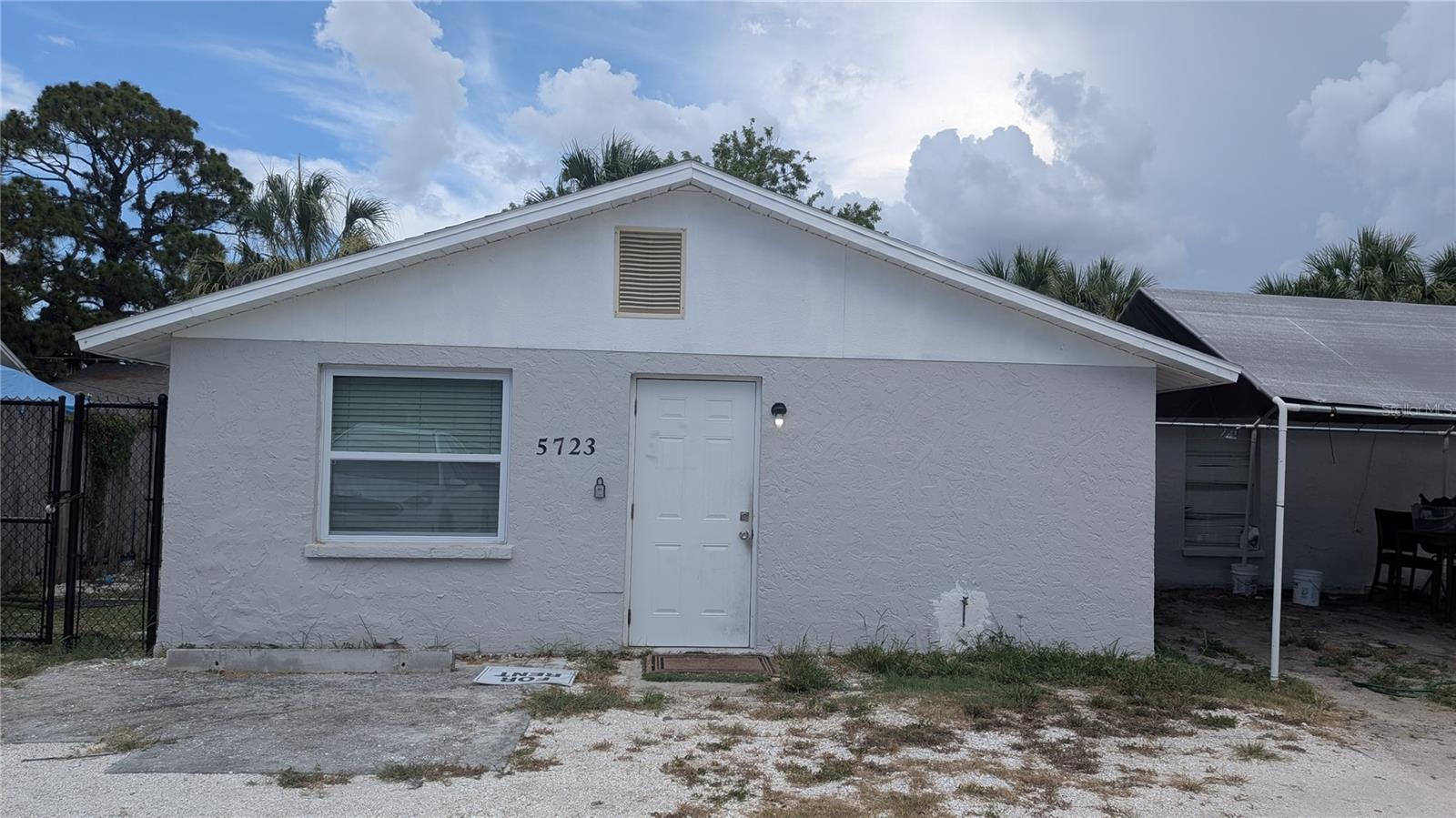 This 3 bedroom with two bath home is one side of a duplex.  Completely updated with washer dryer hookups and updated kitchen and baths in neutral colors so you can match your style.  Enough room for the whole  family and pet friendly (pet with current Manatee Co license for a small additional security fee)  Near everything and yet still private.  Parking.  Must see to appreciate location and cleanliness .  Lucky you, because it is available!