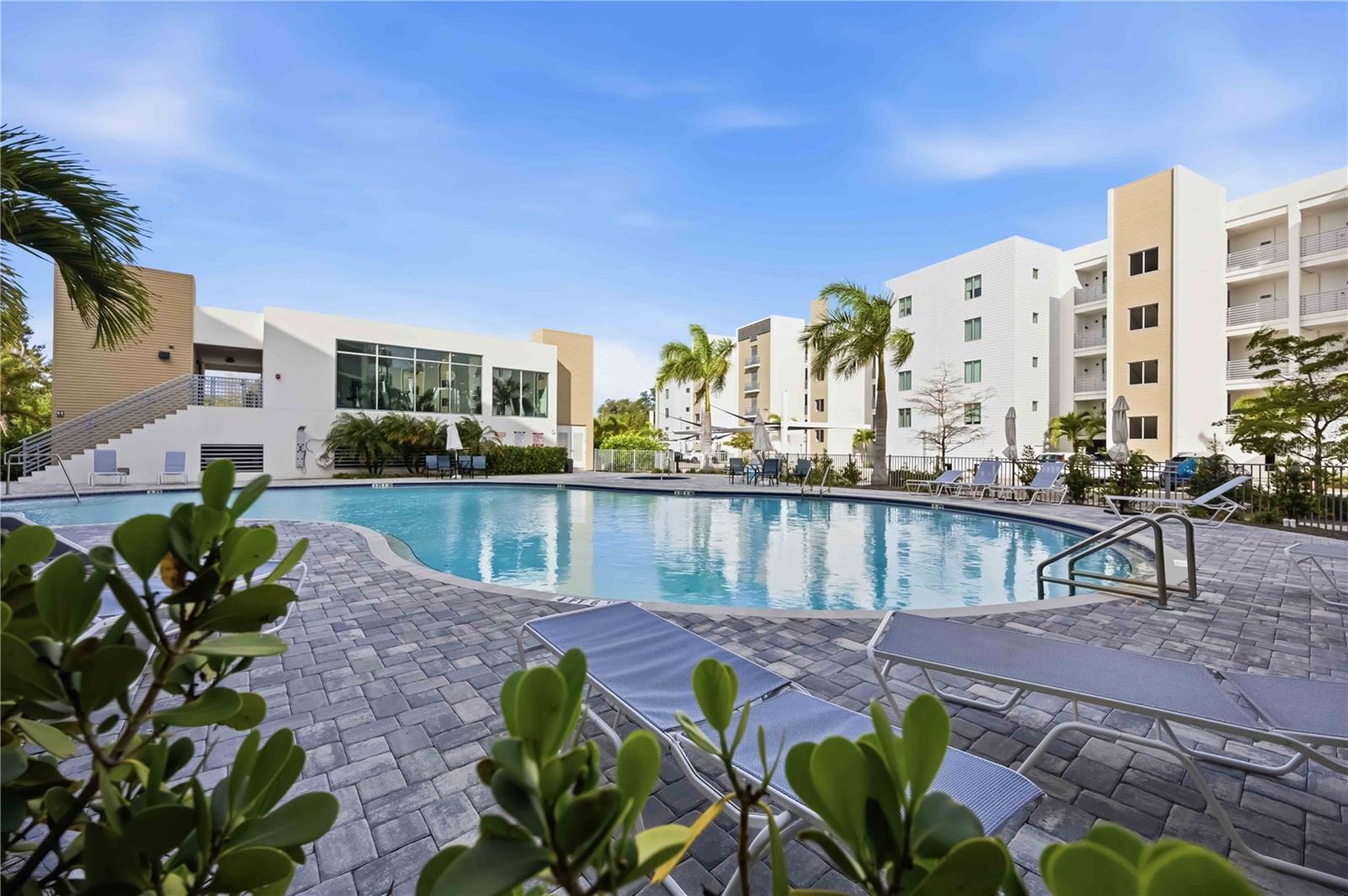 THE STRAND OF SARASOTA - Residential