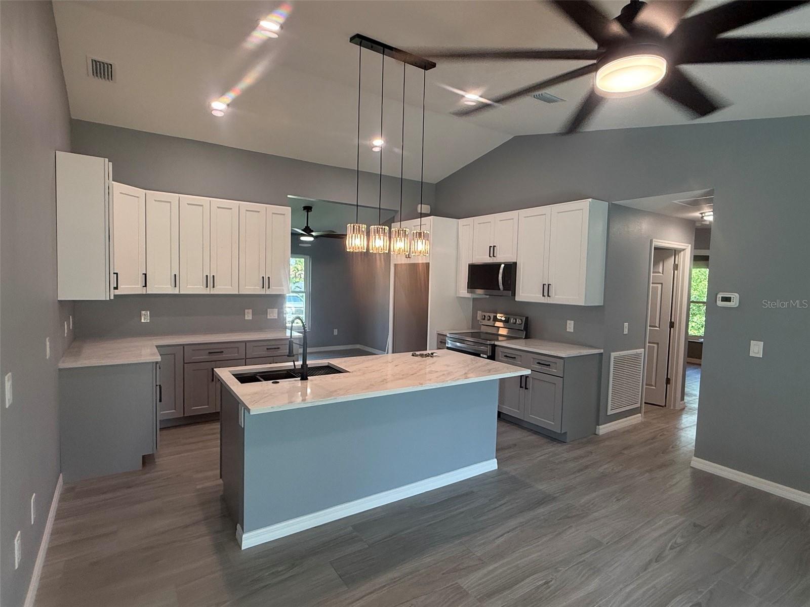 PORT CHARLOTTE SUB 08 - Residential