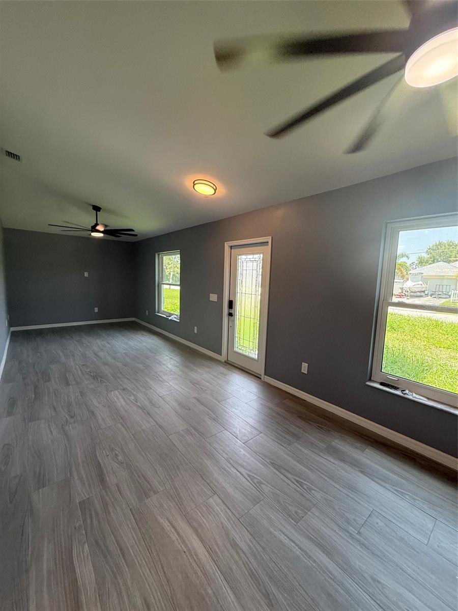 PORT CHARLOTTE SUB 08 - Residential