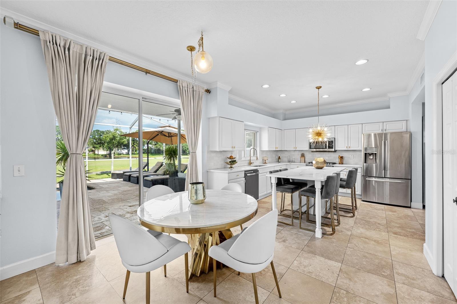 WINDSOR PARK AT THE EAGLES-FI - Residential