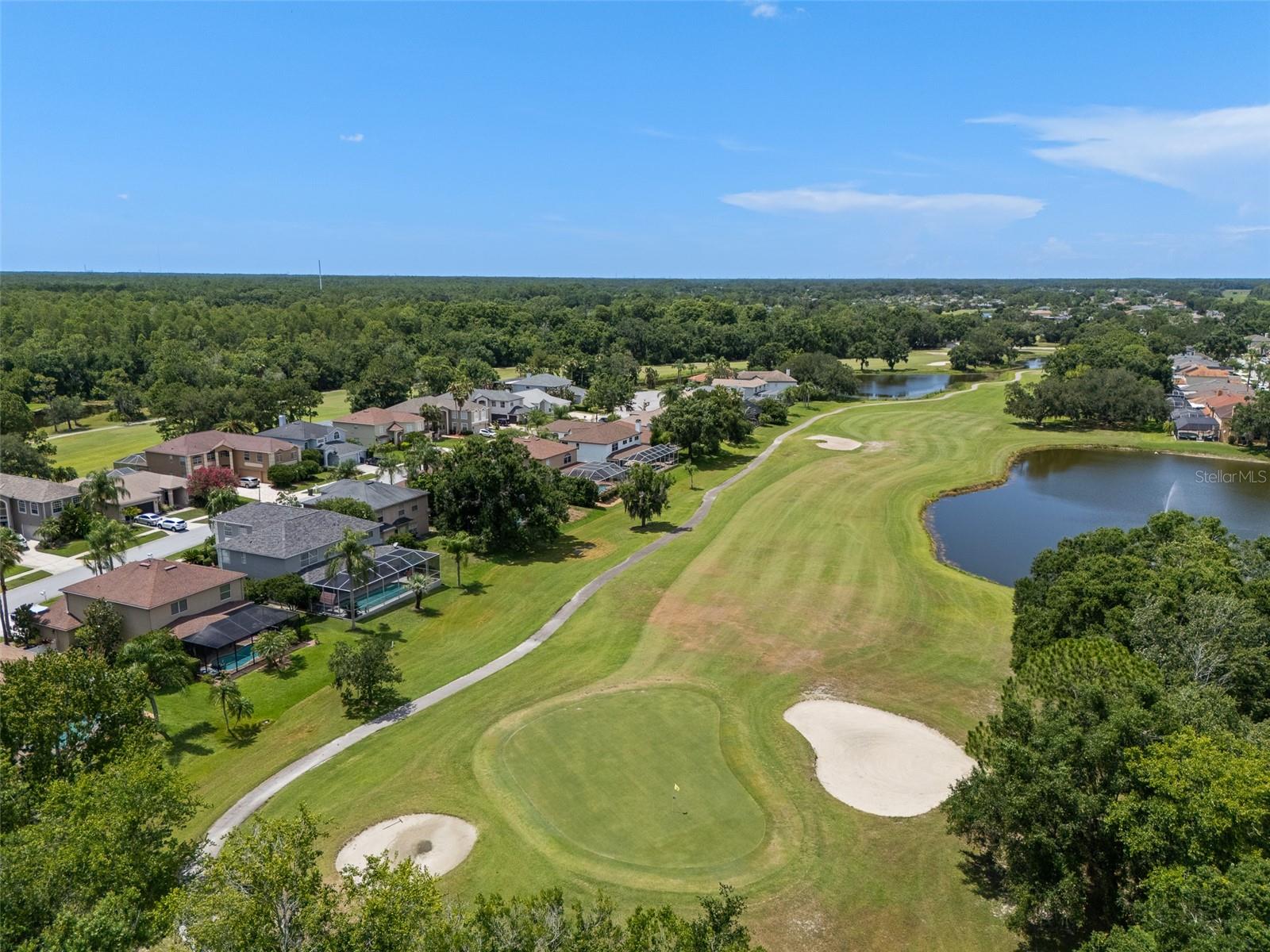 WINDSOR PARK AT THE EAGLES-FI - Residential