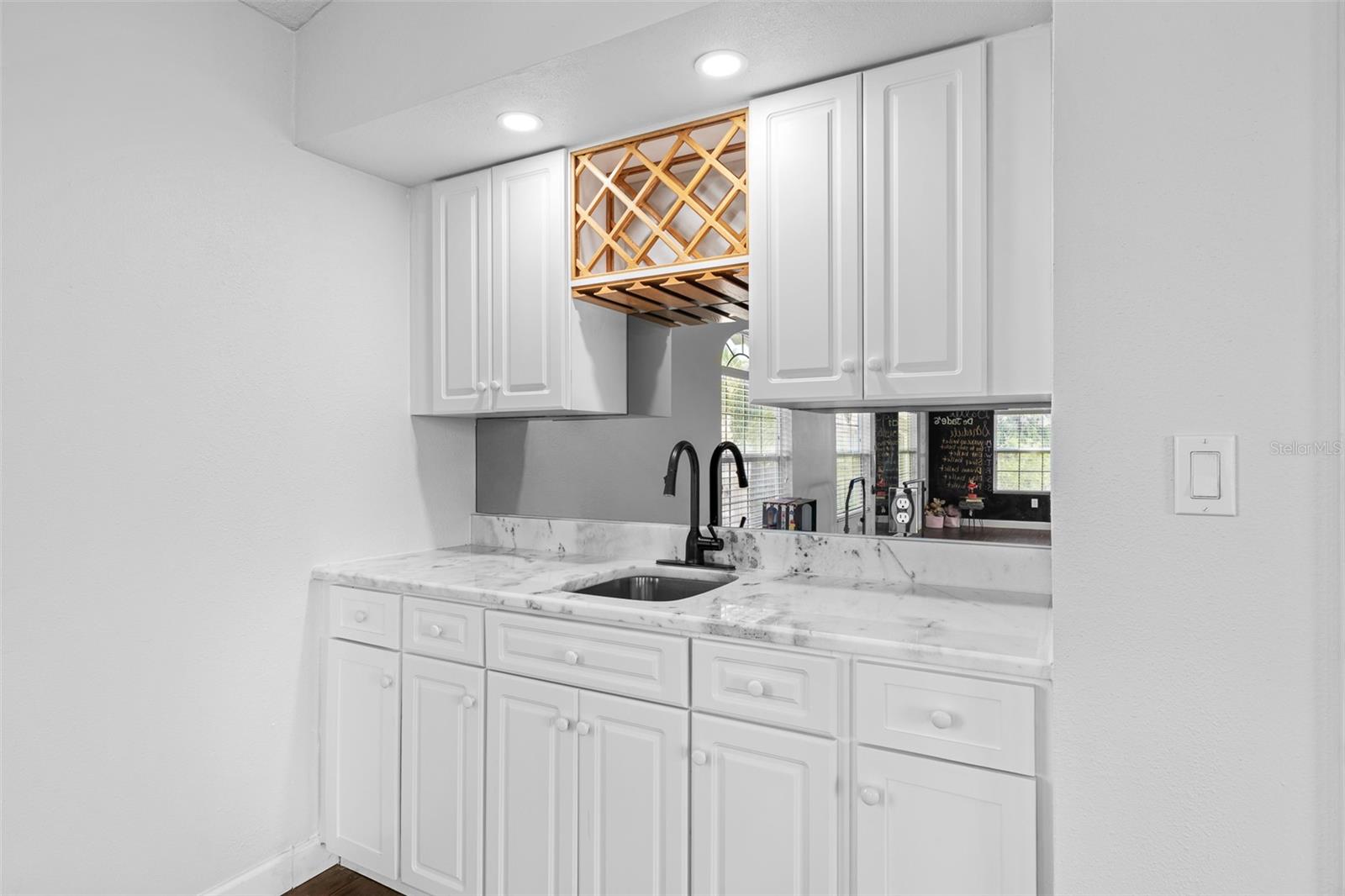 WINDSOR PARK AT THE EAGLES-FI - Residential