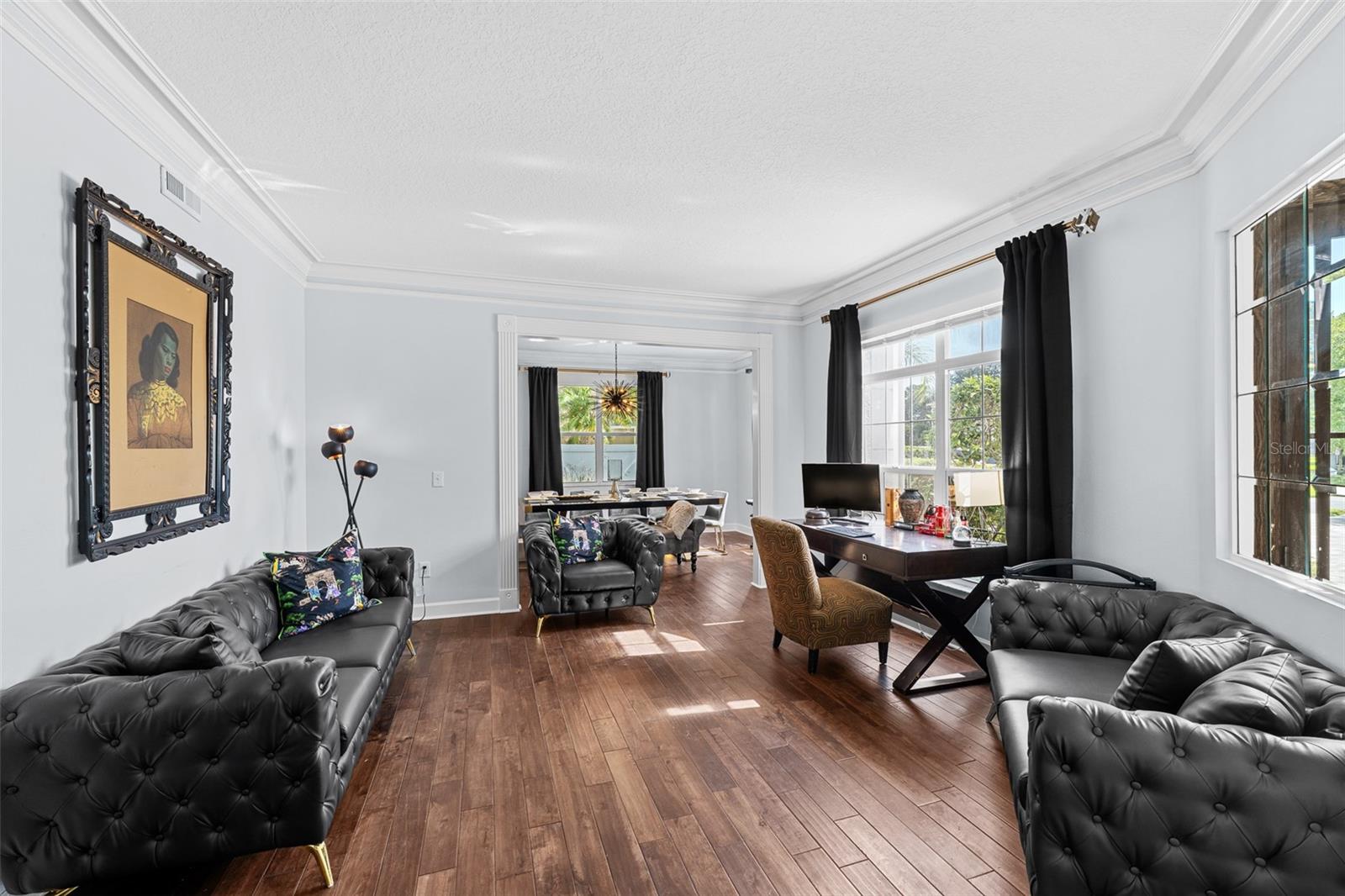 WINDSOR PARK AT THE EAGLES-FI - Residential