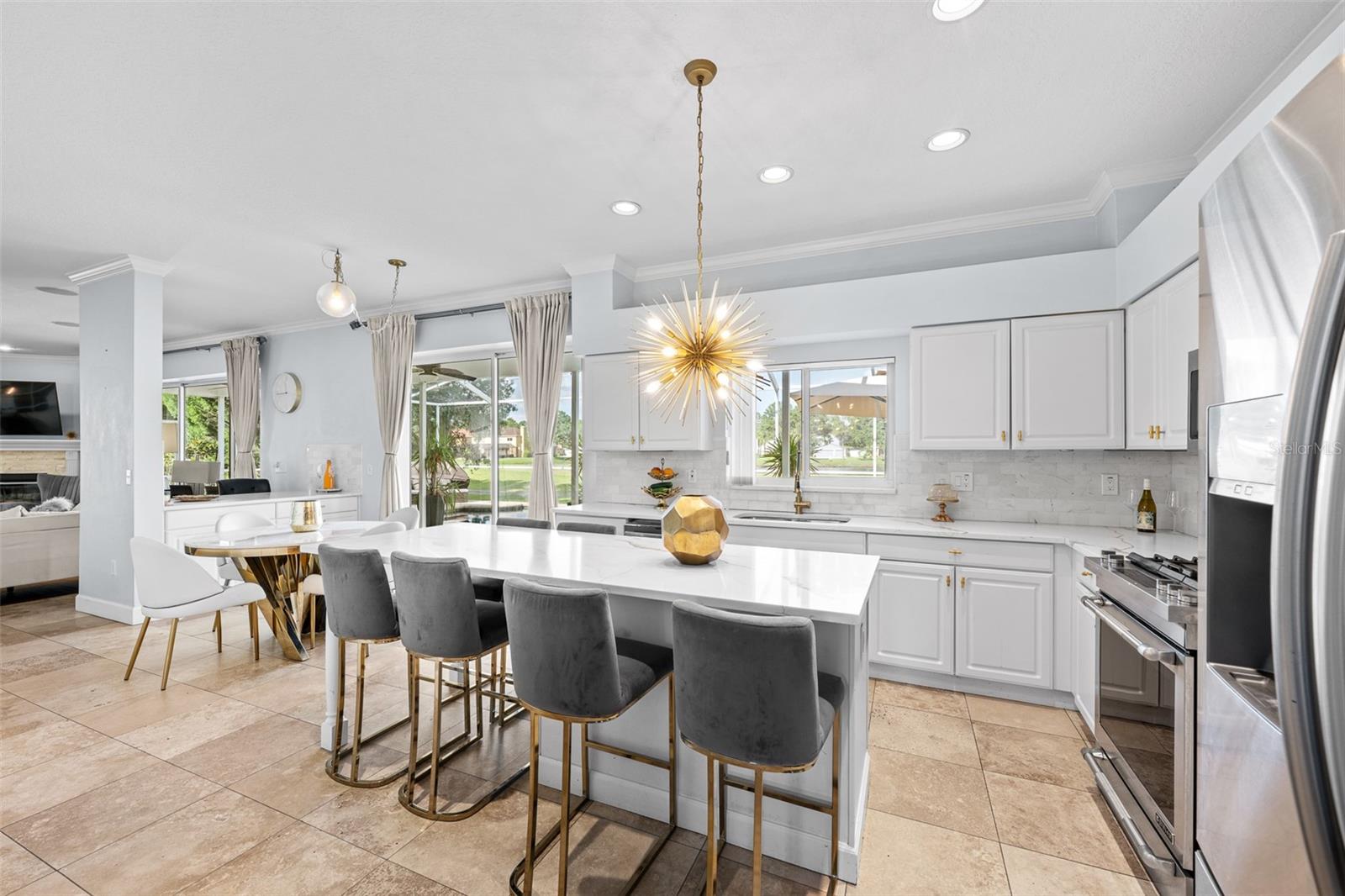 WINDSOR PARK AT THE EAGLES-FI - Residential