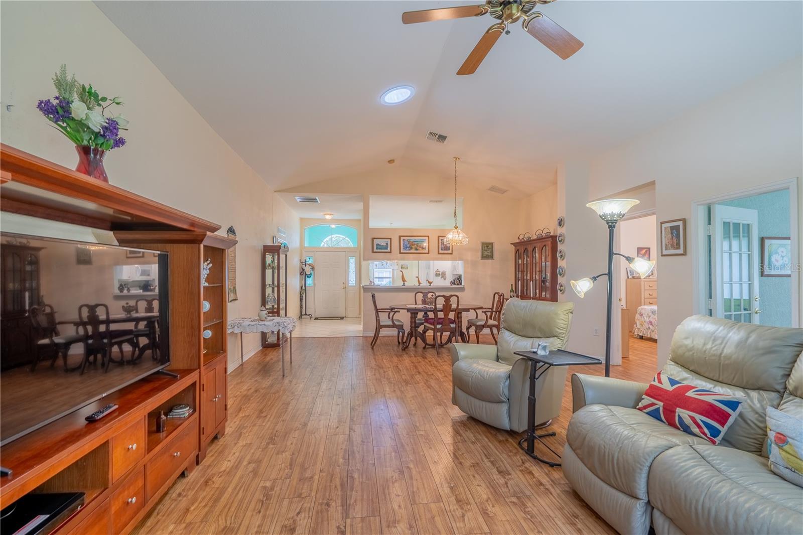 OAK RUN CRESCENT OAKS - Residential