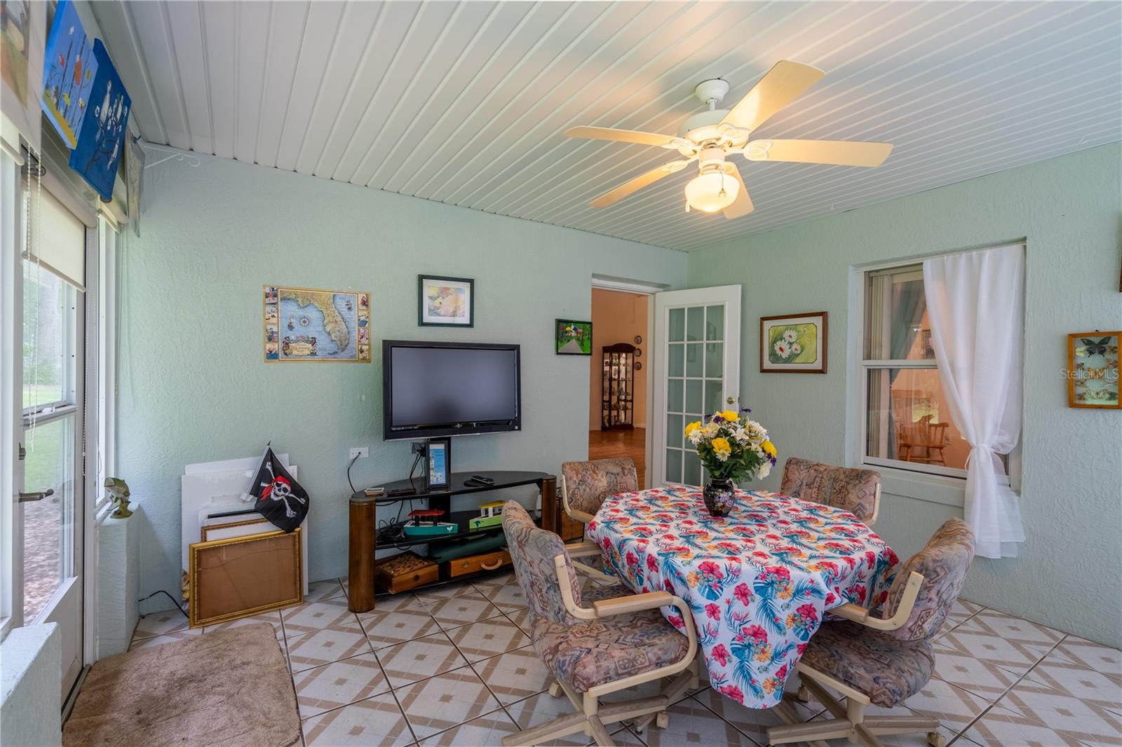OAK RUN CRESCENT OAKS - Residential