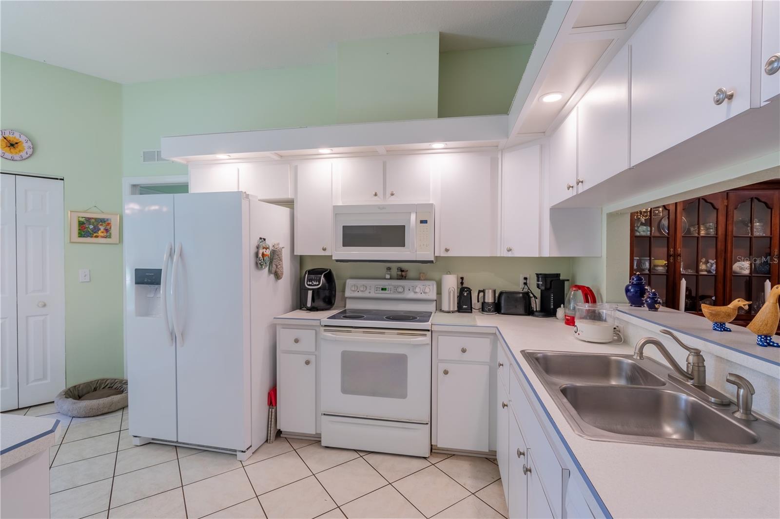 OAK RUN CRESCENT OAKS - Residential