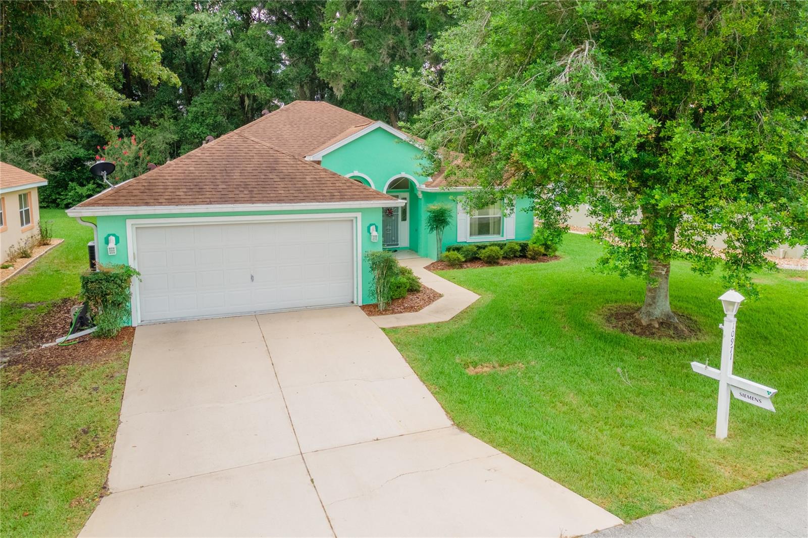 OAK RUN CRESCENT OAKS - Residential