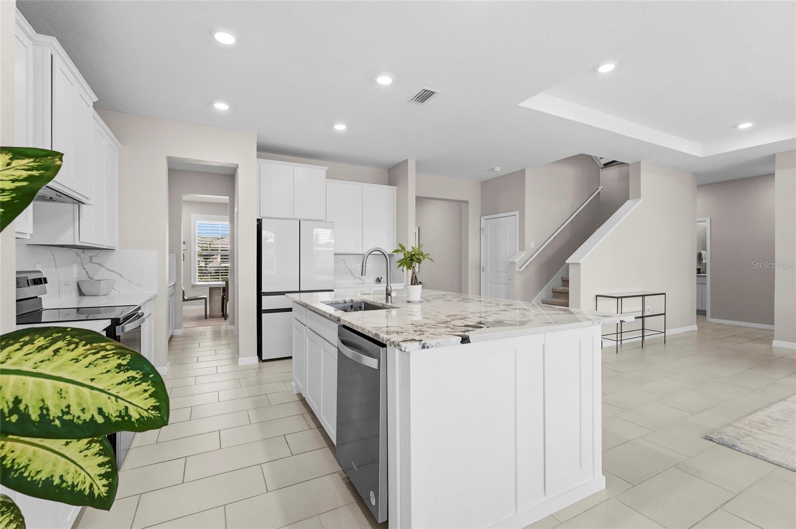 PROMENADE ESTATES PH 2 - Residential