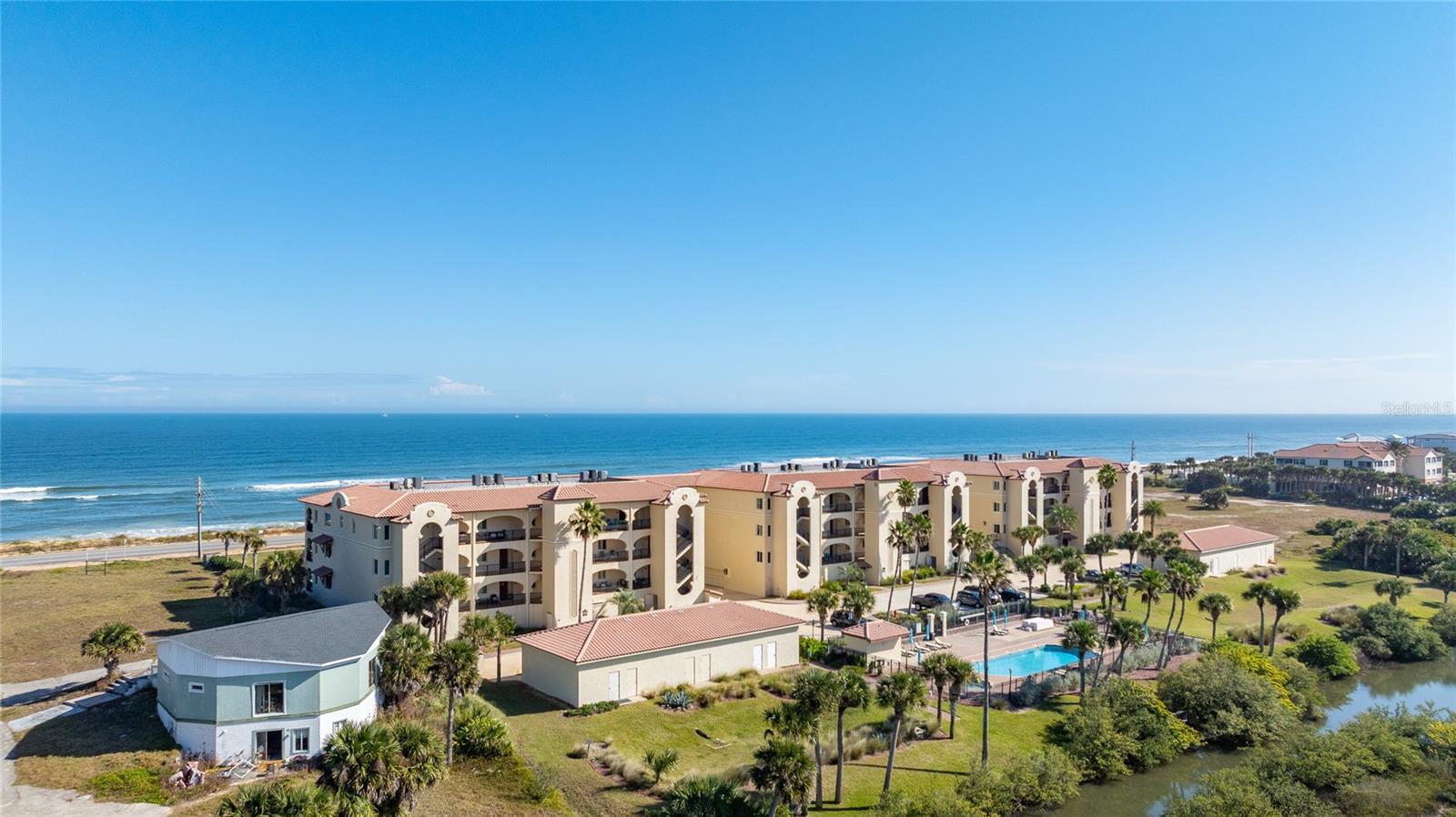 OCEANSIDE/BEVERLY BEACH CONDO - Residential