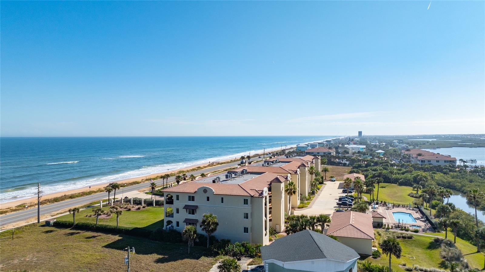 OCEANSIDE/BEVERLY BEACH CONDO - Residential