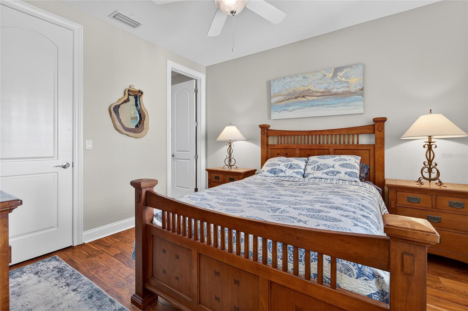 OCEANSIDE/BEVERLY BEACH CONDO - Residential