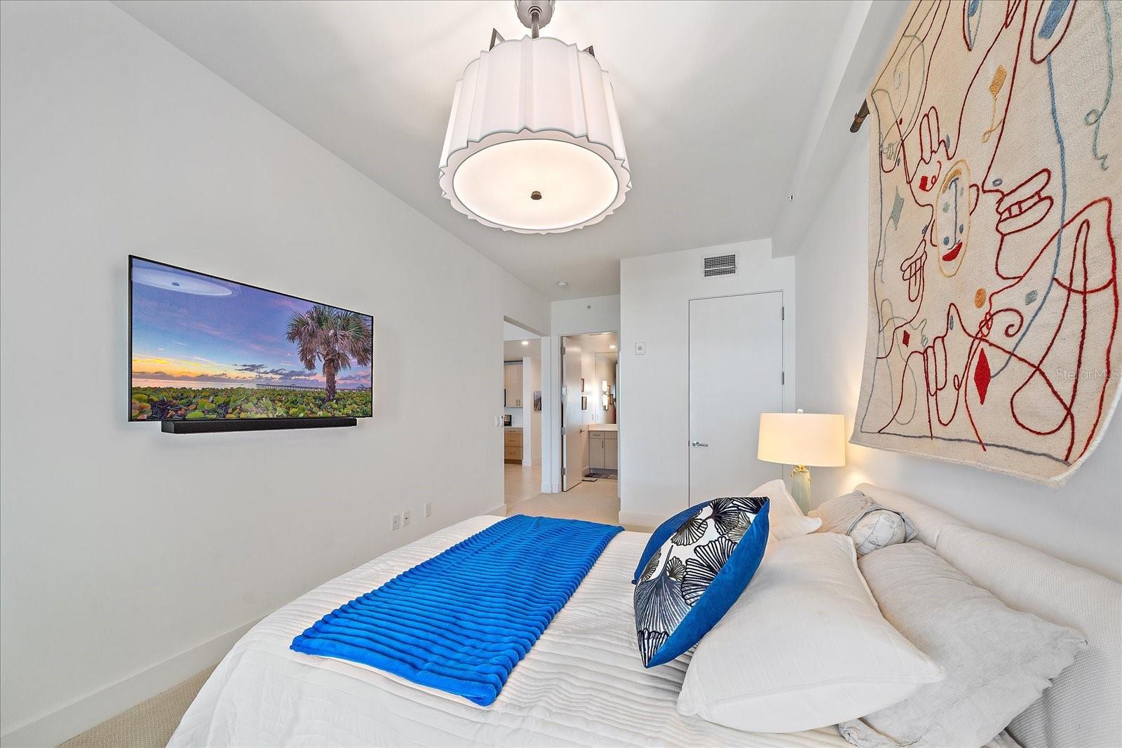 332 COCOANUT CONDOMINIUM - Residential
