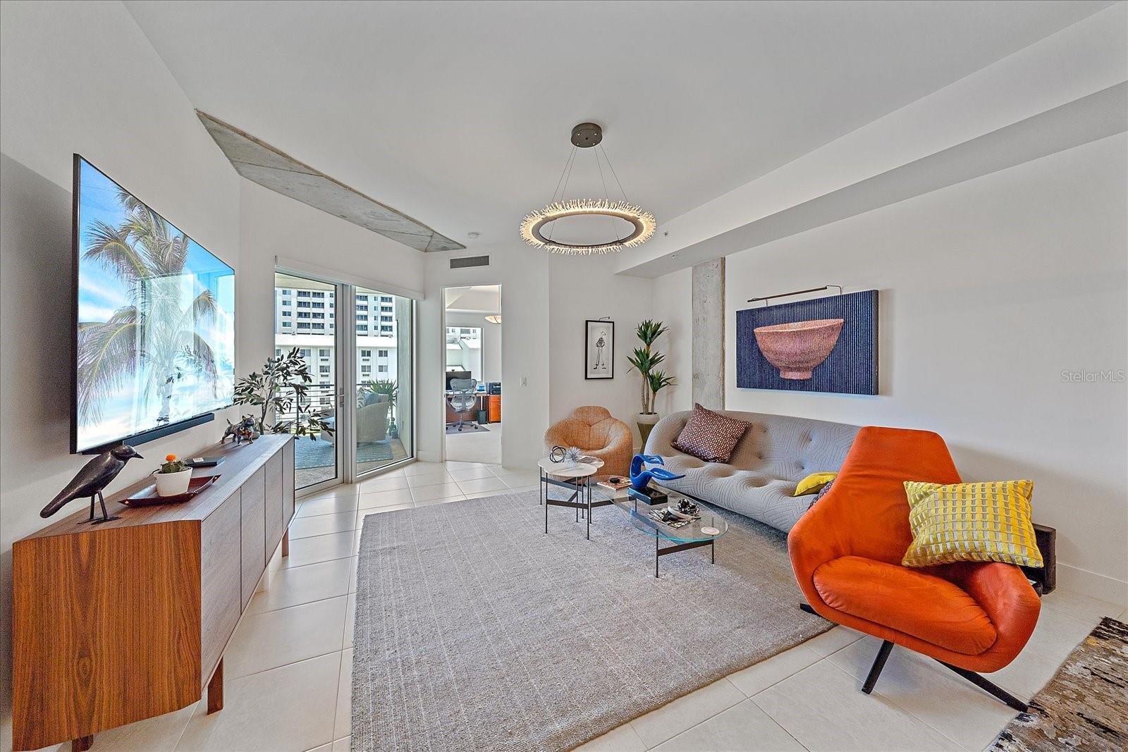 332 COCOANUT CONDOMINIUM - Residential
