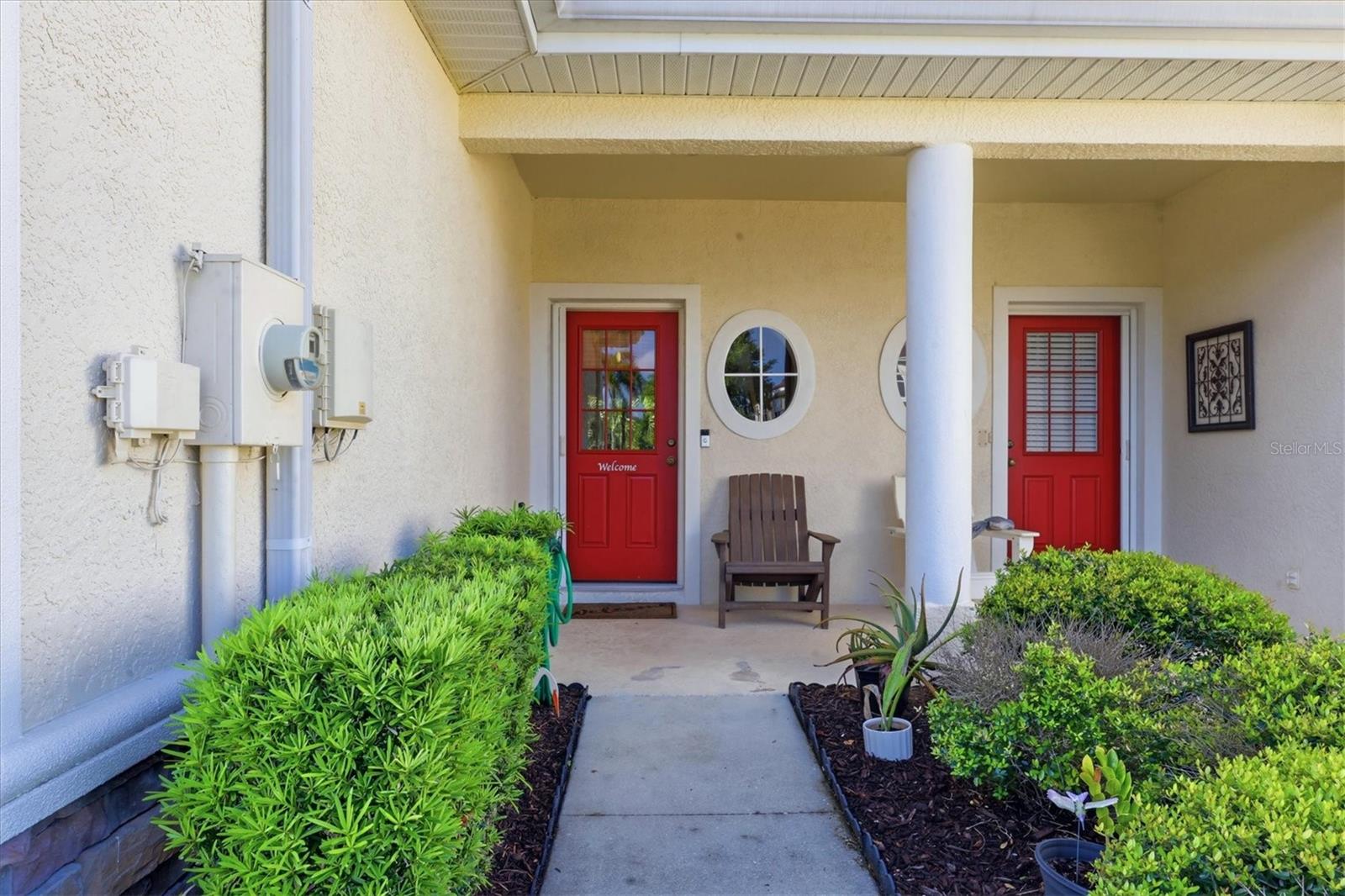TOWNS AT LAKESIDE - Residential