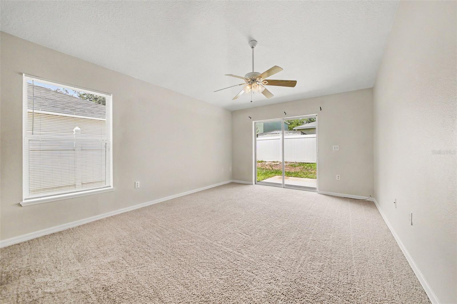 LEESBURG OVERLOOK AT LAKE GRIFFIN - Residential