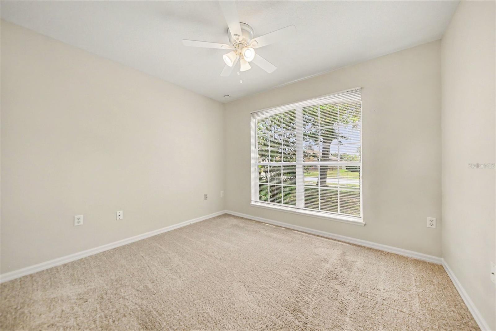 LEESBURG OVERLOOK AT LAKE GRIFFIN - Residential