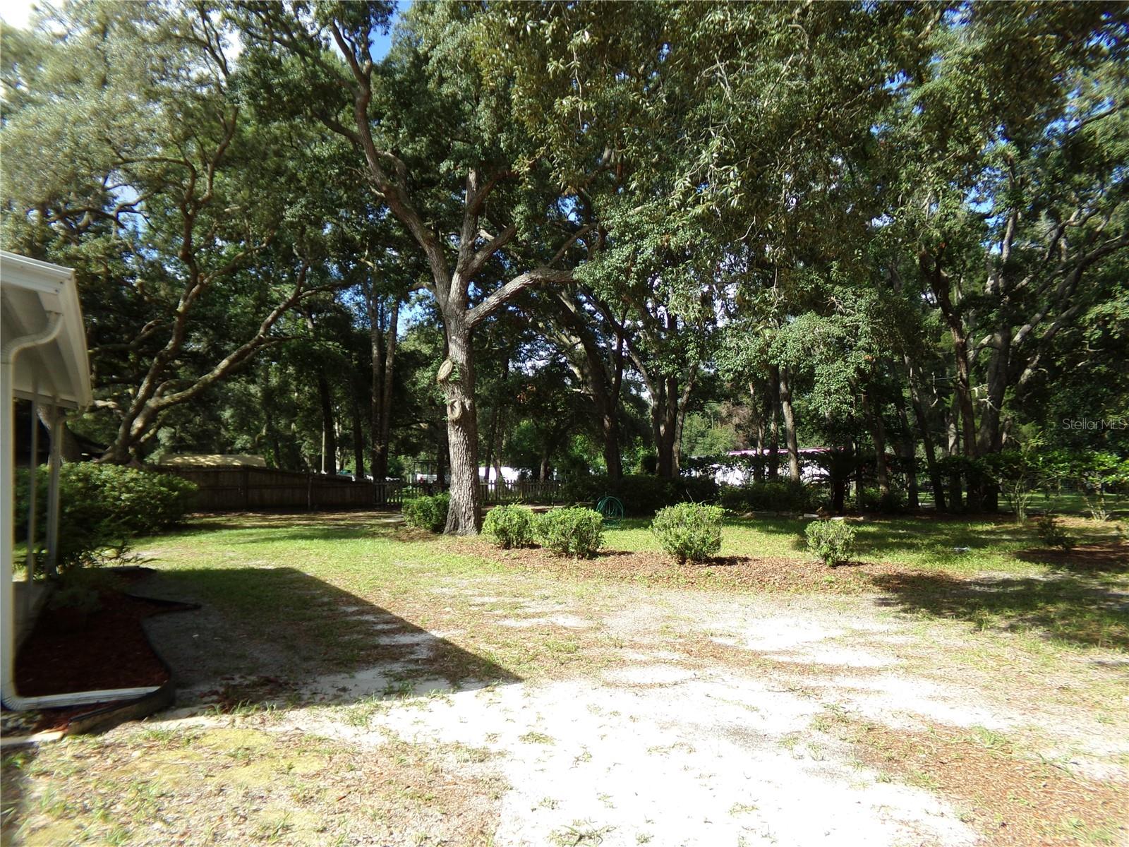 CROOM-A-COOCHEE ESTATES - Residential