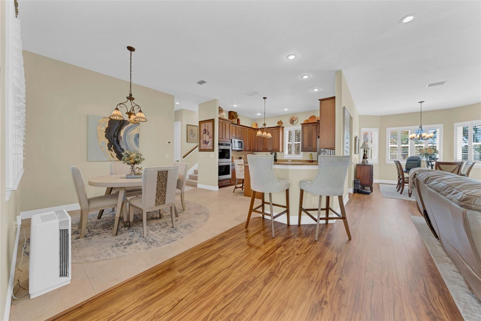 THURSTON GROVES - Residential
