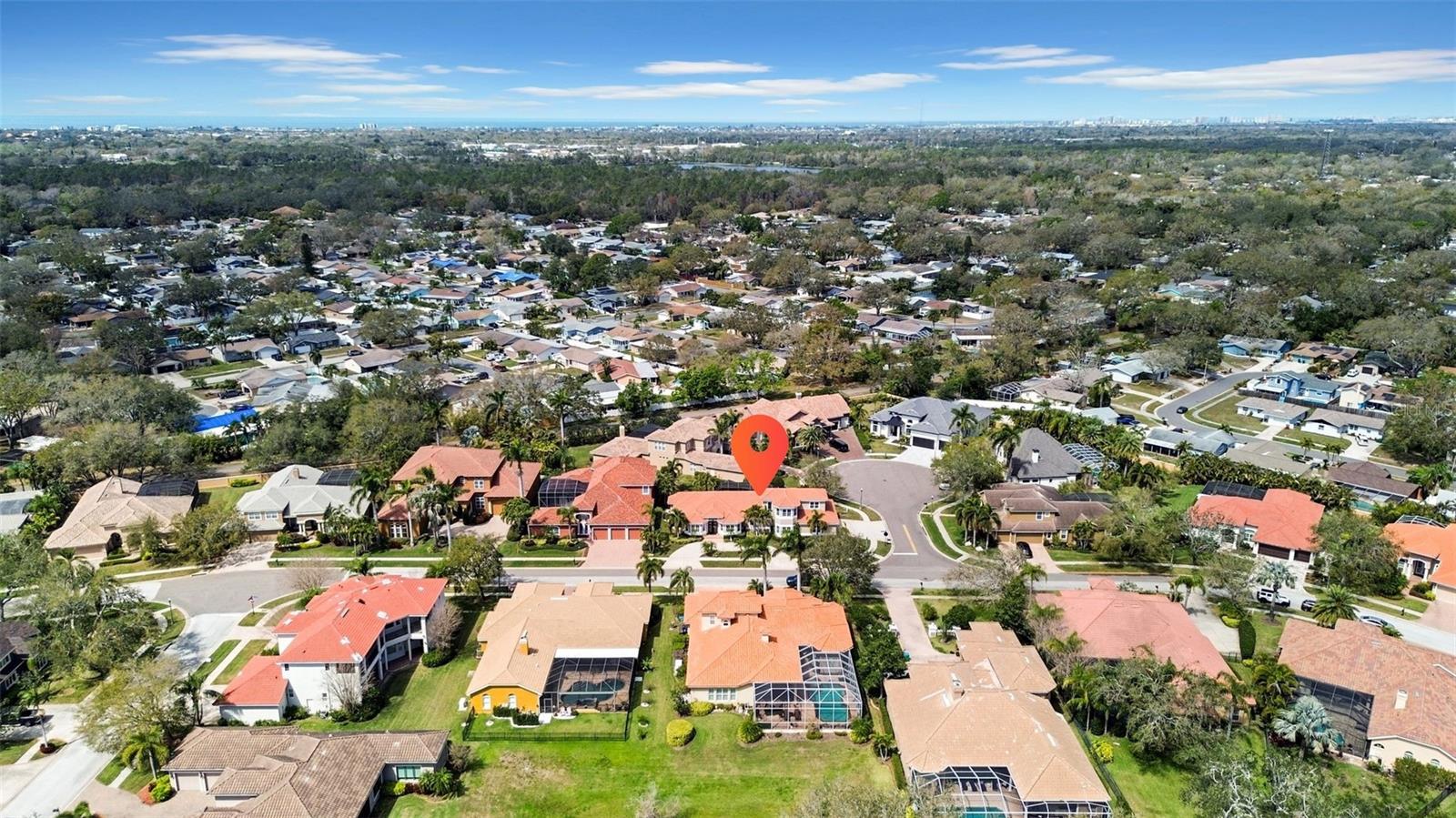 THURSTON GROVES - Residential