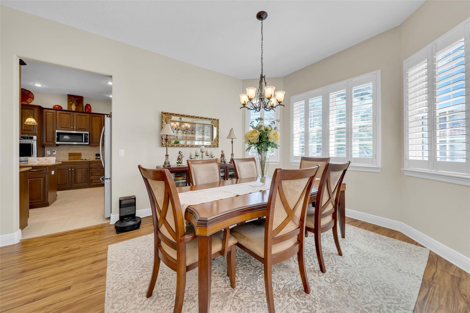 THURSTON GROVES - Residential