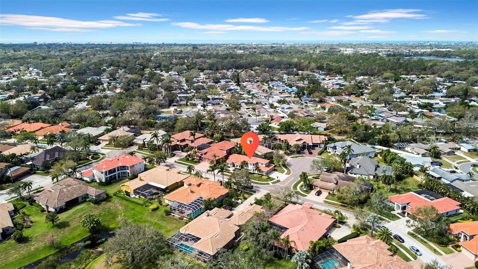 THURSTON GROVES - Residential