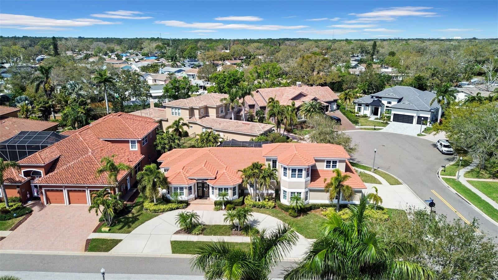 THURSTON GROVES - Residential