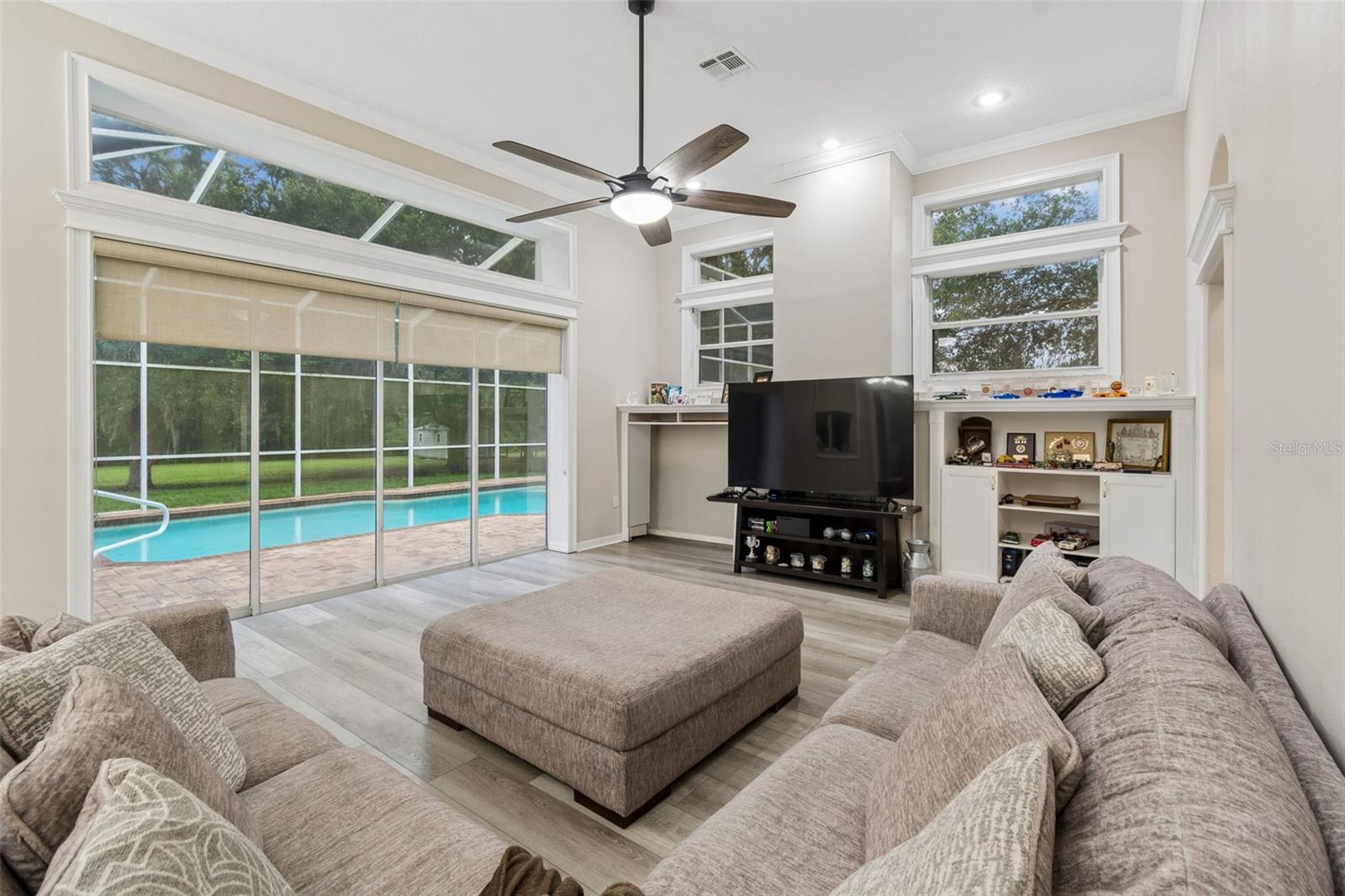 ARROWHEAD - Residential