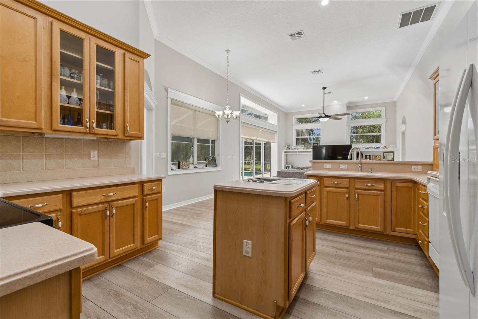 ARROWHEAD - Residential