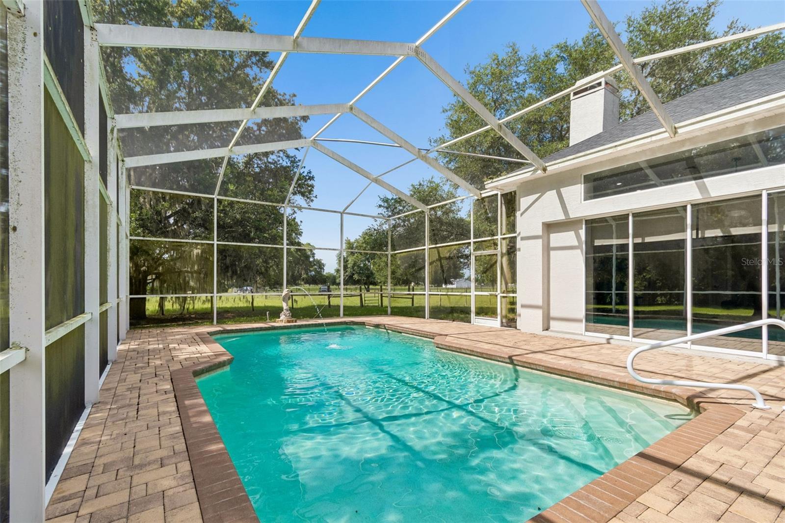 ARROWHEAD - Residential