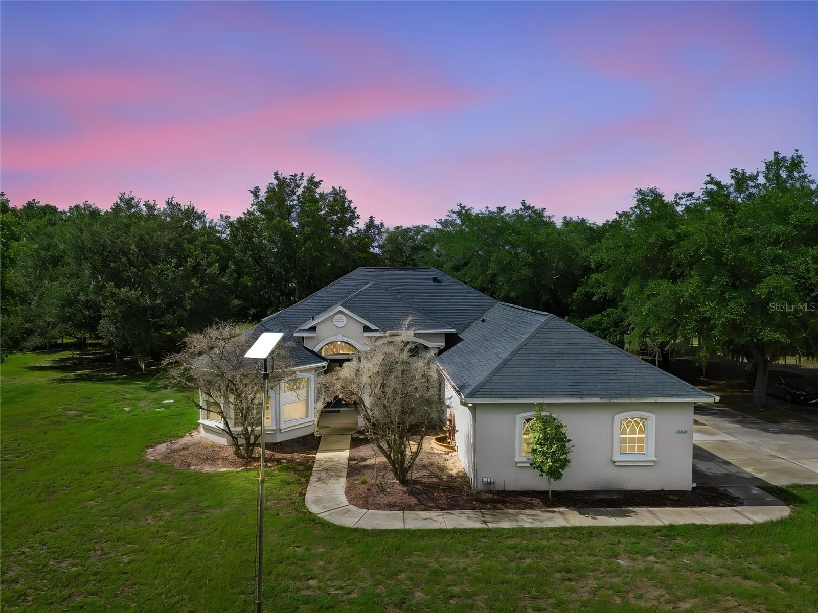ARROWHEAD - Residential