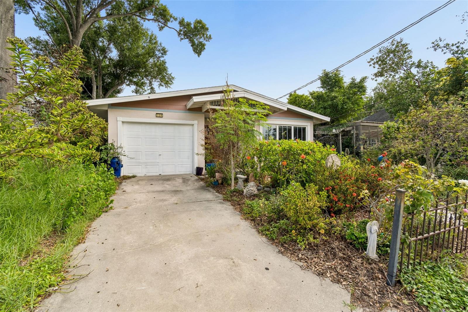 DAVIS ISLANDS PB10 PG52 TO 57 - Residential