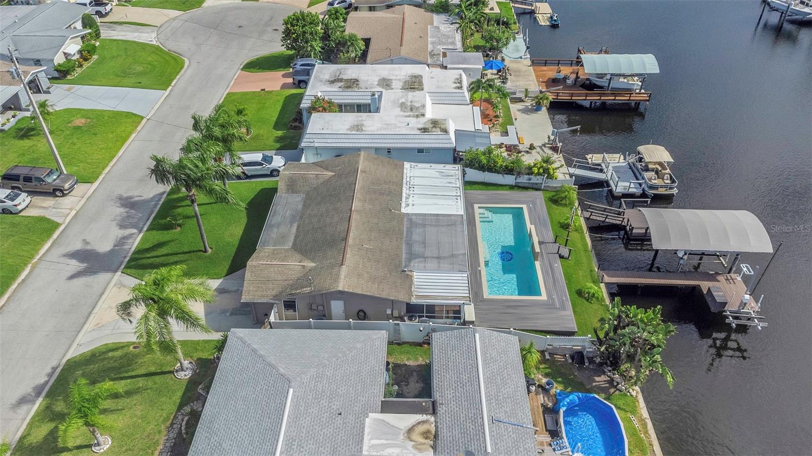 LEISURE BEACH - Residential