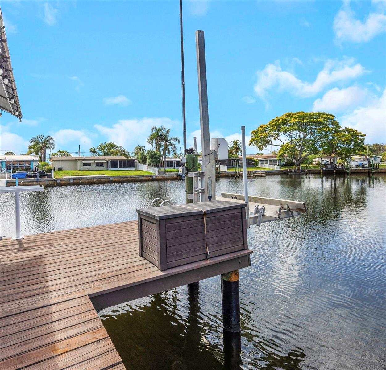 LEISURE BEACH - Residential