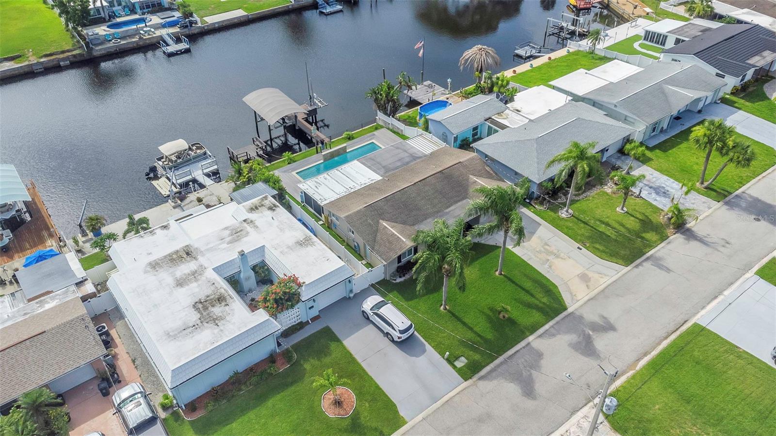 LEISURE BEACH - Residential