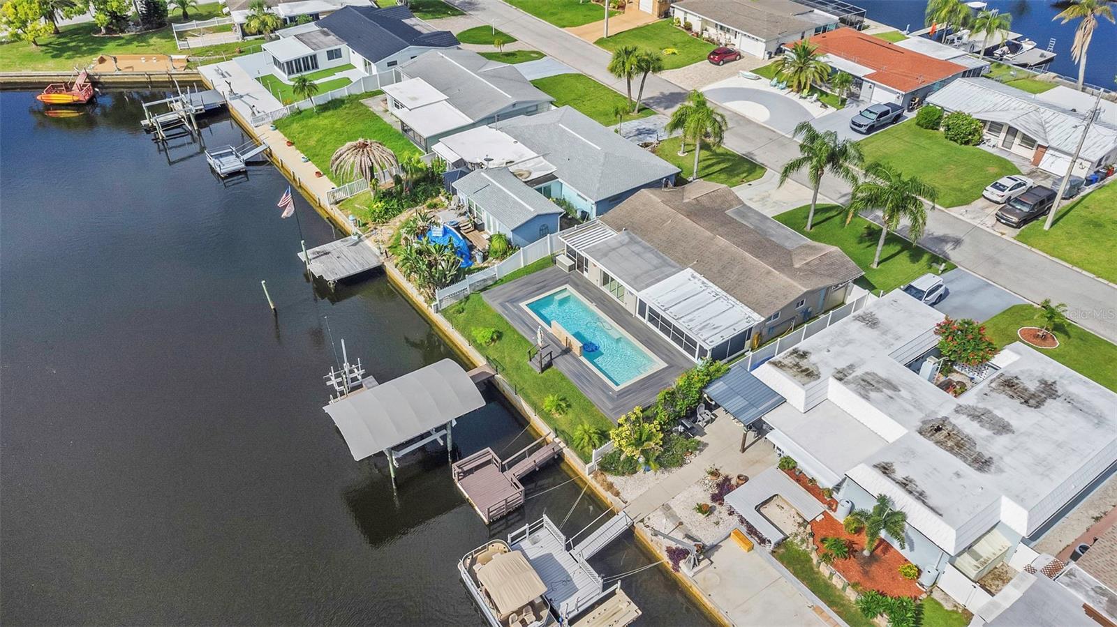 LEISURE BEACH - Residential