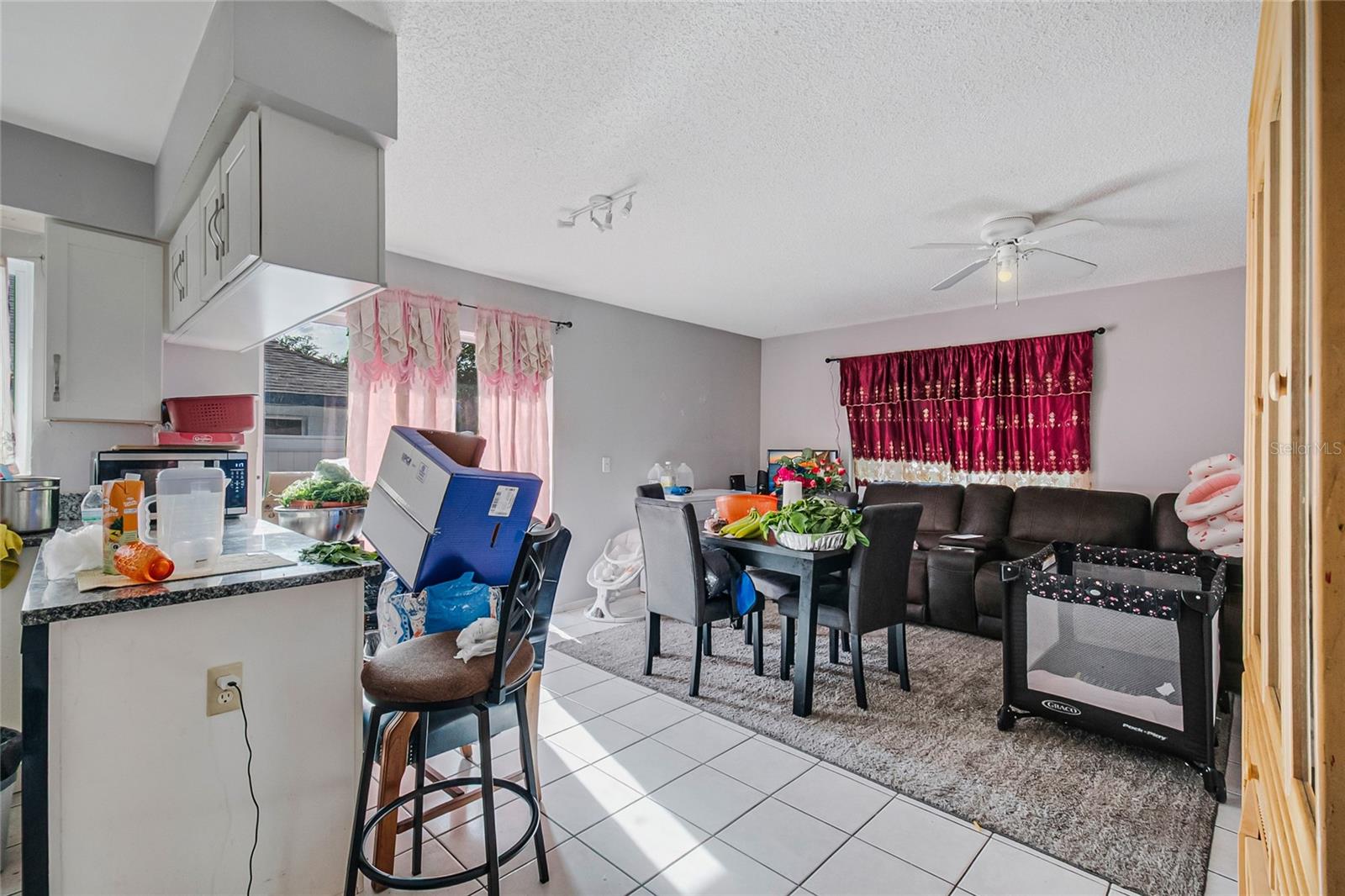 VILLAS AT SIGNAL HILL - Residential